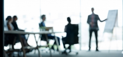 Elektronik İhale ve Kamu İhale Kanunu Eğitim, Elektronik ihale uygulamaları konusunda getirilen yeniliklerin neler olduğu, söz konusu Elektronik İhale Uygulama Yönetmeliği ile elektronik ihale nasıl yapılabileceği ile ilgili olarak; aşağıda belirtilen başlıklarda yapılacak eğitim ile katılımcılara anlatılacaktır.